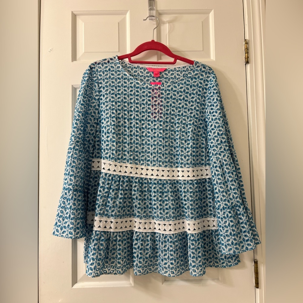 Lilly Pulitzer top. NWT.